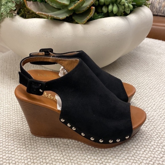 Black Sling-back Wedges size 6.5 💋 - Picture 3 of 6